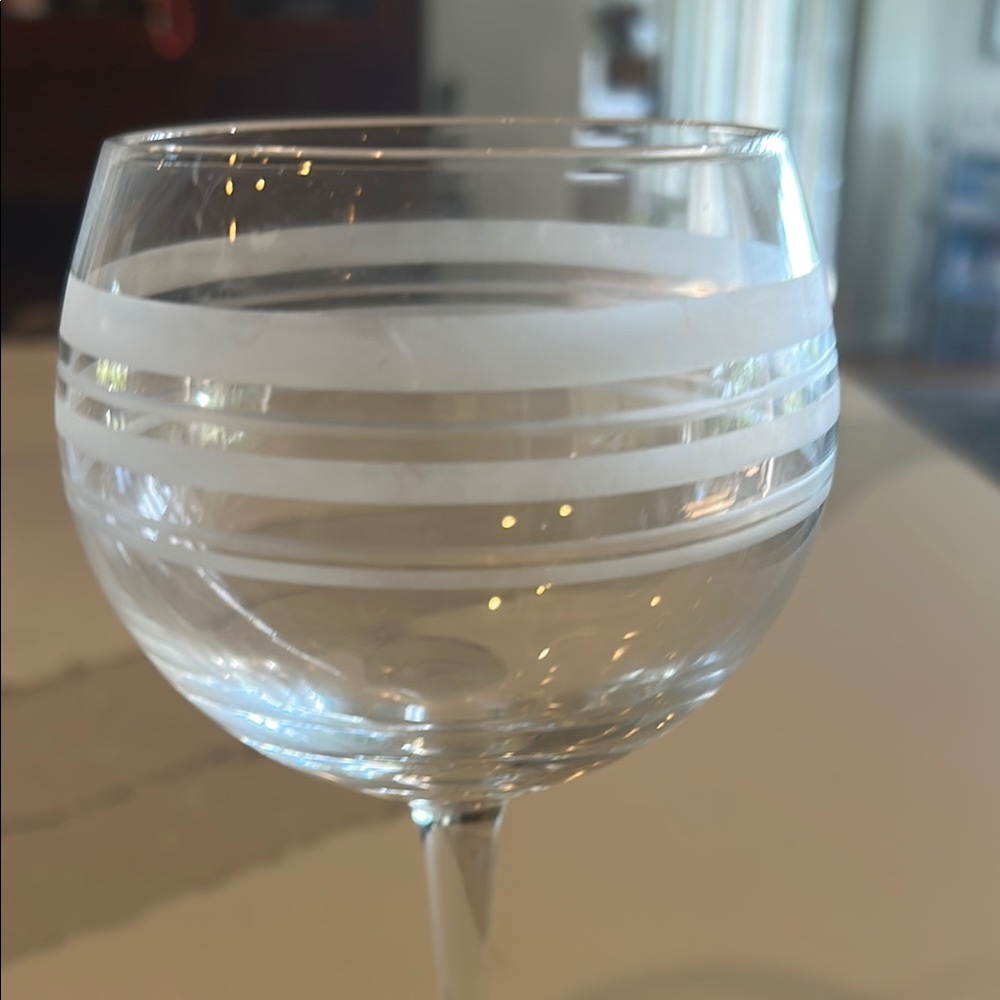 kate spade Clear and White Striped Wine Glass